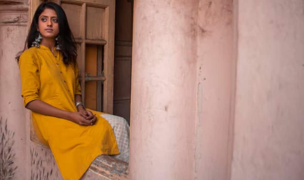 Holi Store Sale Colour Splash: Min 60% Off on Stylish Women's Kurtas 