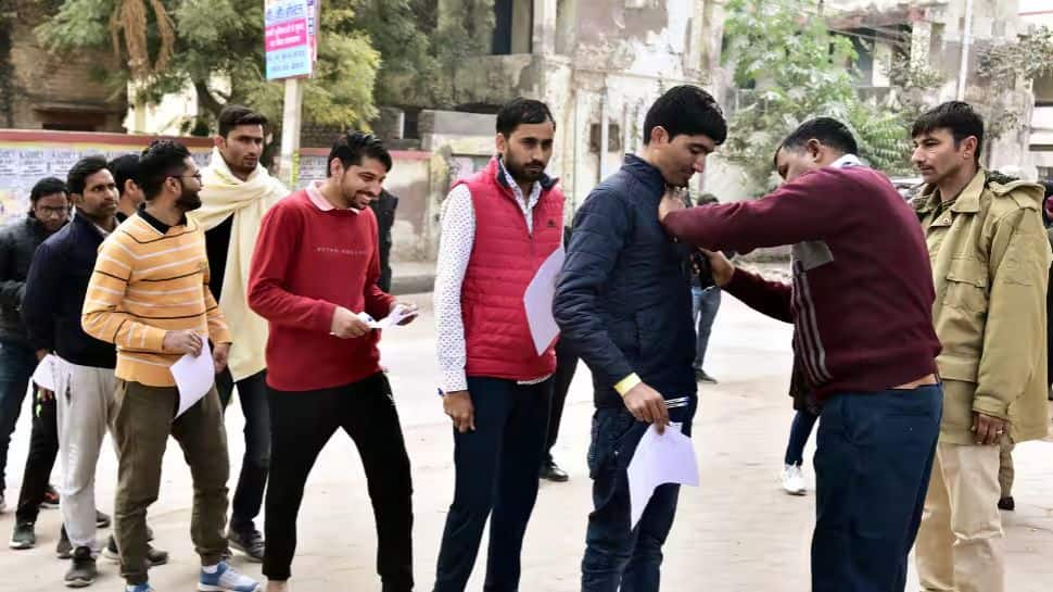 CISF Constable Recruitment 2025: Registration Begins For 1161 Vacancies At cisfrectt.cisf.gov.in- Check Eligibility And Other Details Here