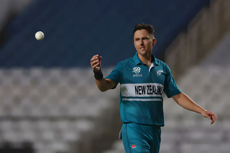 7. Mumbai Indians Strengthen Bowling with Trent Boult for Rs 12.50 Crore