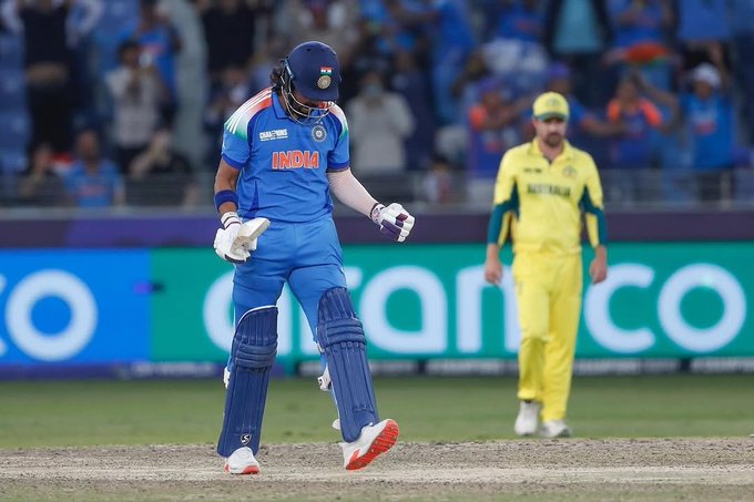 6. KL Rahul (WK) – Wicketkeeper & Middle-Order Anchor