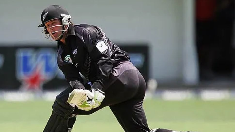 Nathan Astle (145)