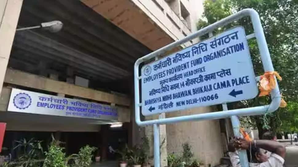 Insurance Benefits While Changing Jobs EPFO New Rules
