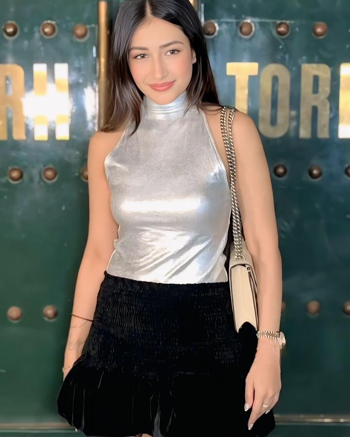 1. Dhanashree Verma’s Cryptic Instagram Story Goes Viral