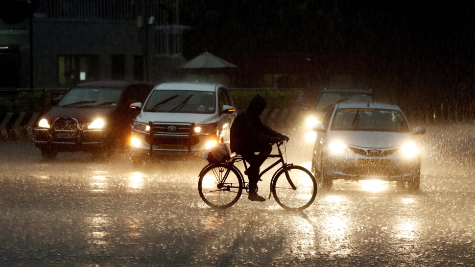 Tamil Nadu Faculty Vacation: Heavy Rainfall Anticipated In THESE Districts, IMD Points Orange Alert; Colleges Shut – Examine Climate Forecast