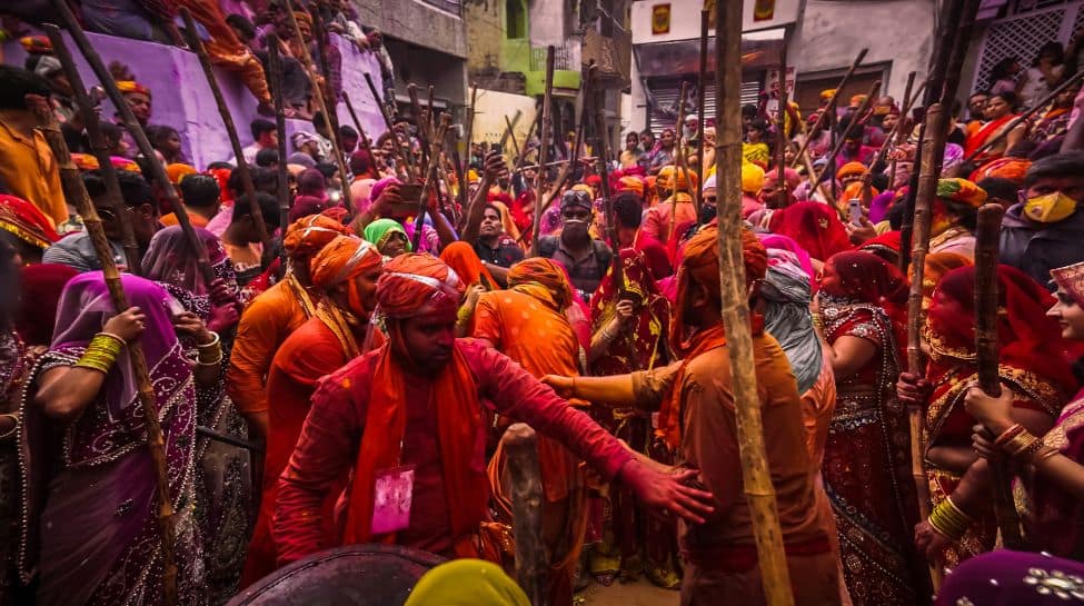 holi dance of uttar pradesh