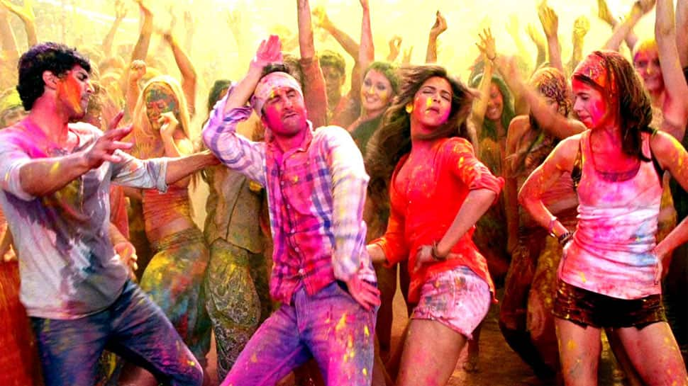 Deepika Padukone’s TOP Trending Holi Songs: Balam Pichkari To Besharam Rang - IN PICS