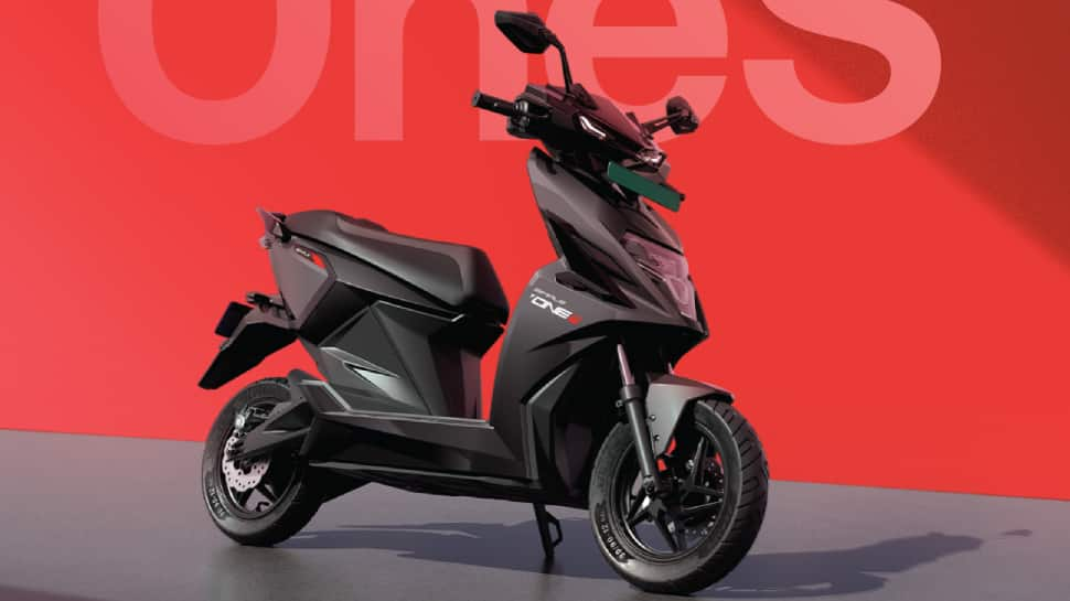 Simple OneS Electric Scooter Launched – Check Price, Range & Features