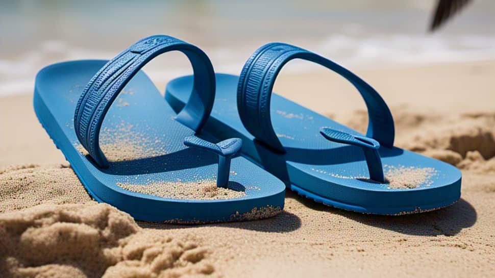 Splash into Savings: Holi Deals on Men's Slippers You Can't Miss Splash into Savings: Holi Deals on Men's Slippers You Can't Miss