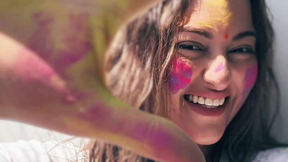 Sonakshi Sinha Celebrates Holi, Responds To Zaheer Iqbal Absence Comments