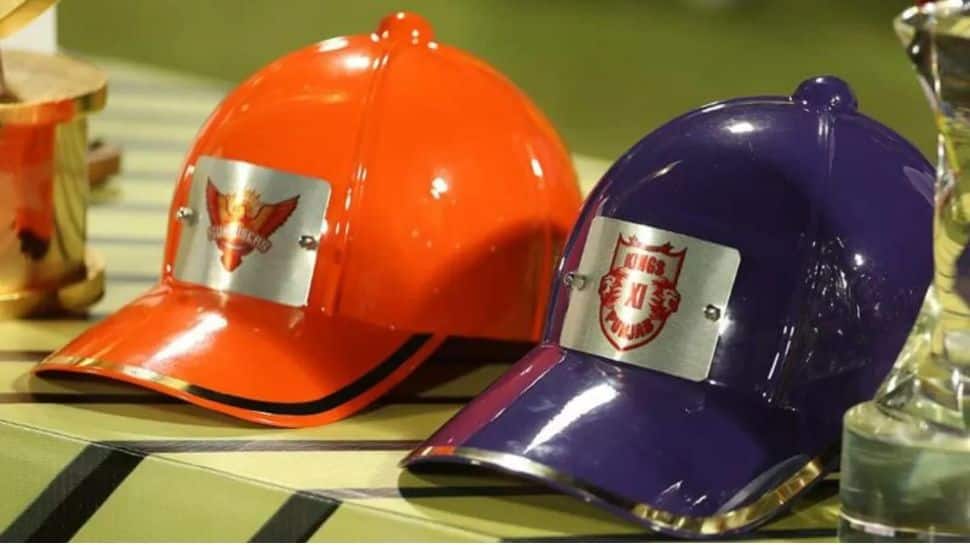 7. Players Must Wear Orange and Purple Caps for Broadcast