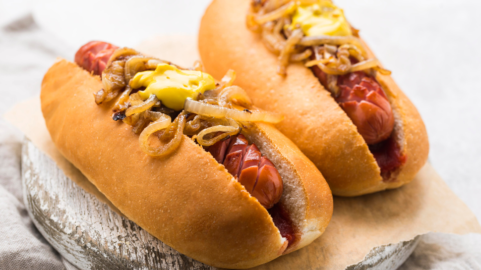 Hotdogs & Iceland- A Love Story