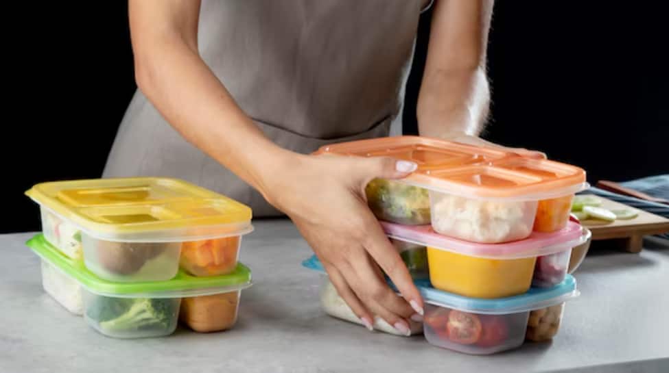 5 Warning Signs It’s Time To Replace Your Plastic Food Storage ...