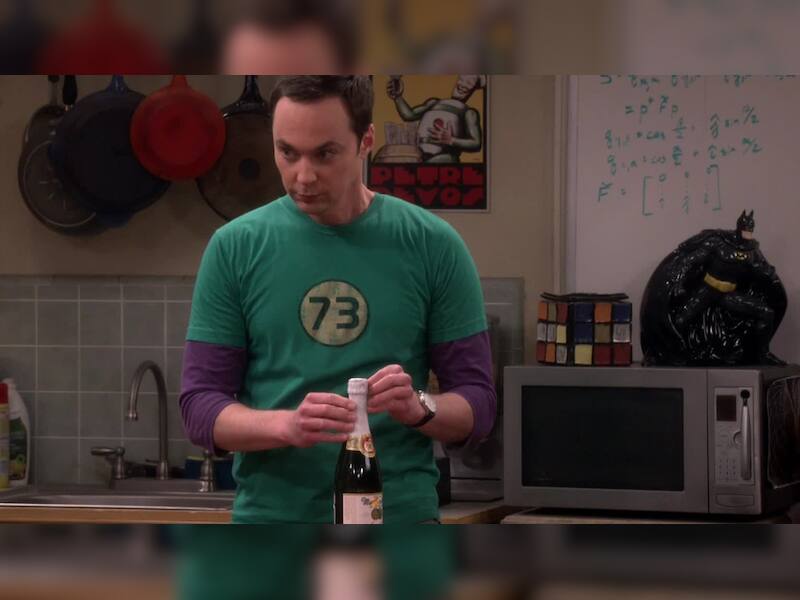 8 Funniest One-Liners From Popular Sitcoms - From Modern Family To New ...