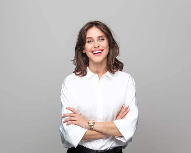 The Versatility and Style of Women's Casual Shirts: A Wardrobe Essential