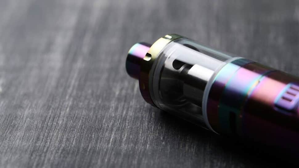 Items can't be brought into aircraft : Gas cartridges, e-cigarettes