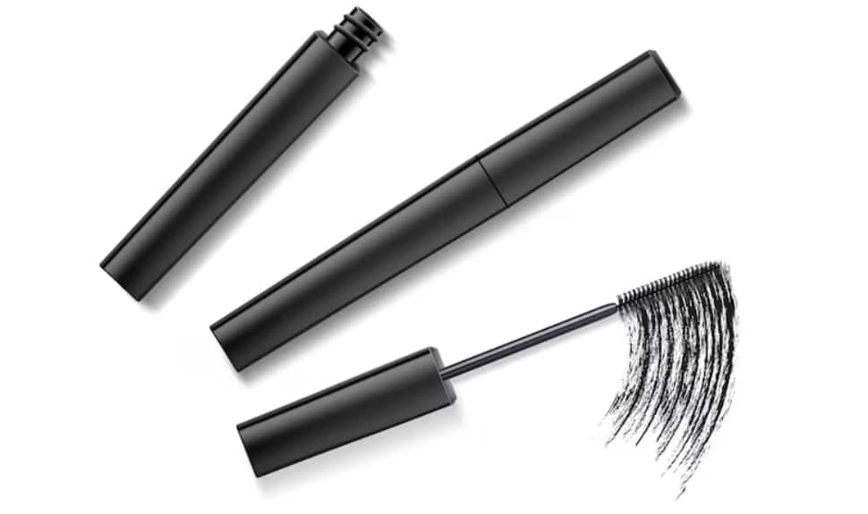 Buy these Best Mascaras for Bold and Beautiful Eyes