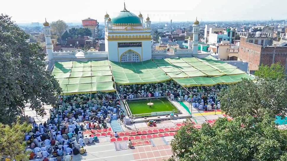 Sambhal Violence: Jama Masjid Sadar Chief Zafar Ali Arrested After Questioning Sambhal Violence: Jama Masjid Sadar Chief Zafar Ali Arrested After Questioning