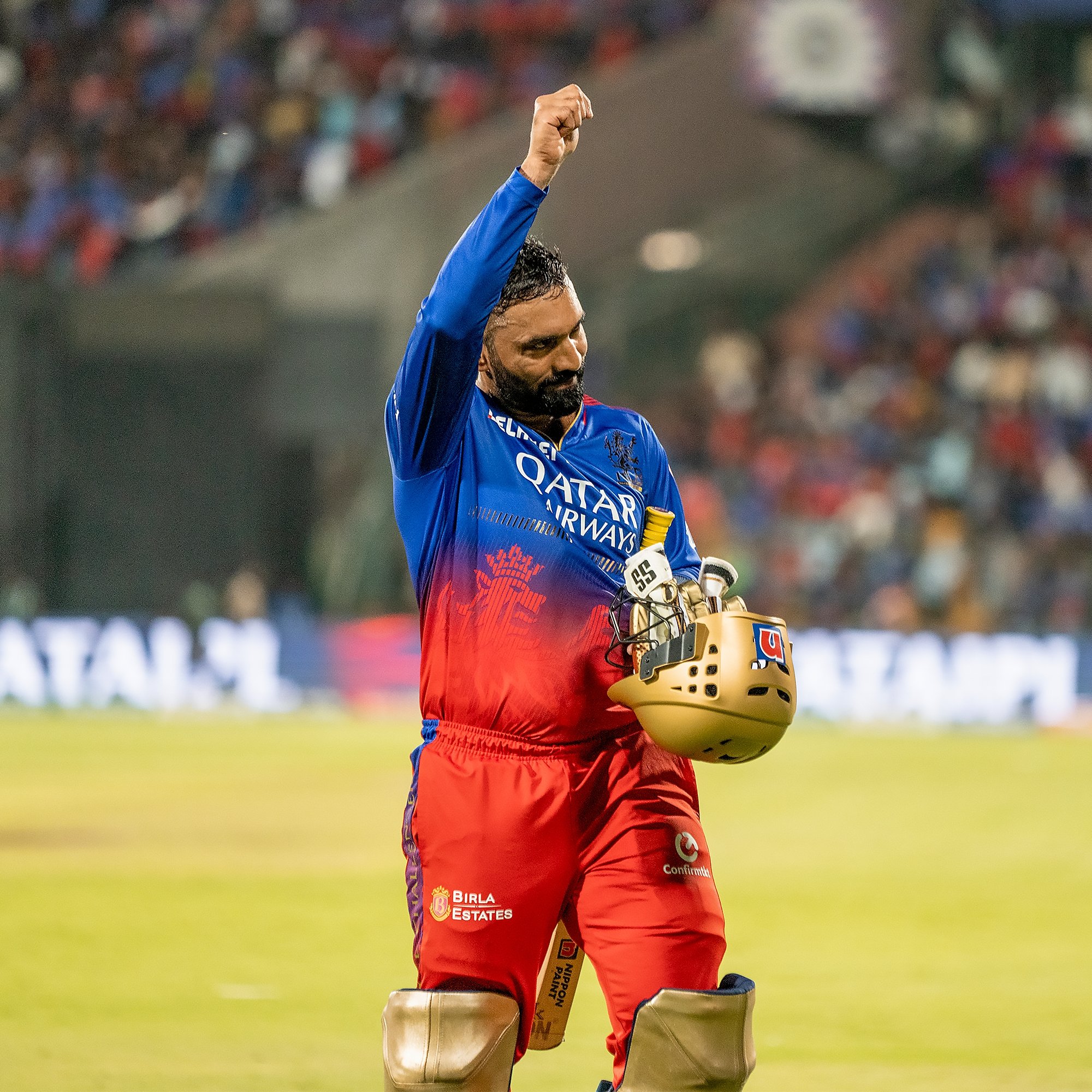 3. Dinesh Karthik – 18 Ducks