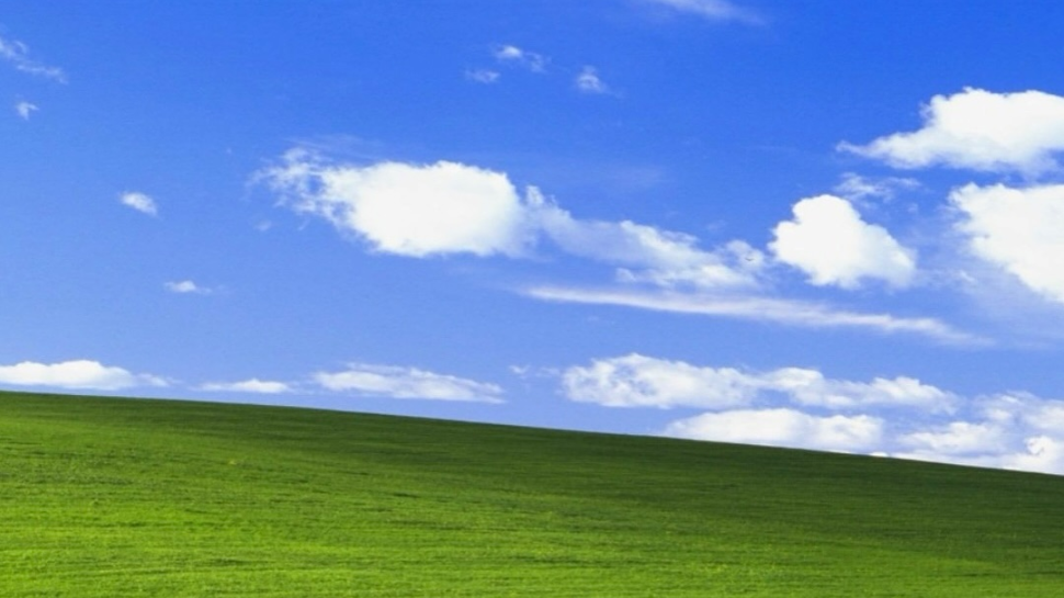 Windows XP’s Iconic ‘Bliss’ Wallpaper: See How The Legendary Landscape ...
