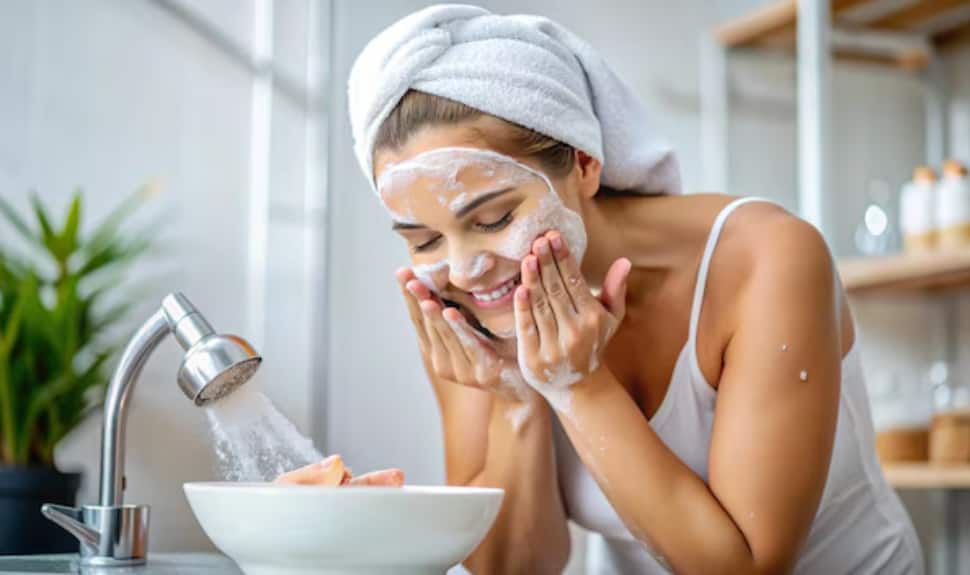 Buy these Best Face Washes for Deep Cleansing and Healthy Skin Buy these Best Face Washes for Deep Cleansing and Healthy Skin
