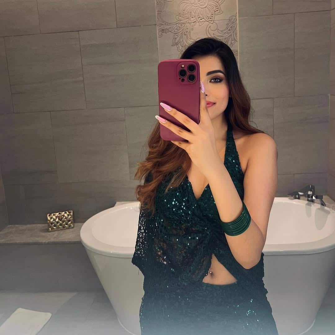 6. Aditi Hundia’s Move to Mumbai: A Step Closer to Ishan Kishan?