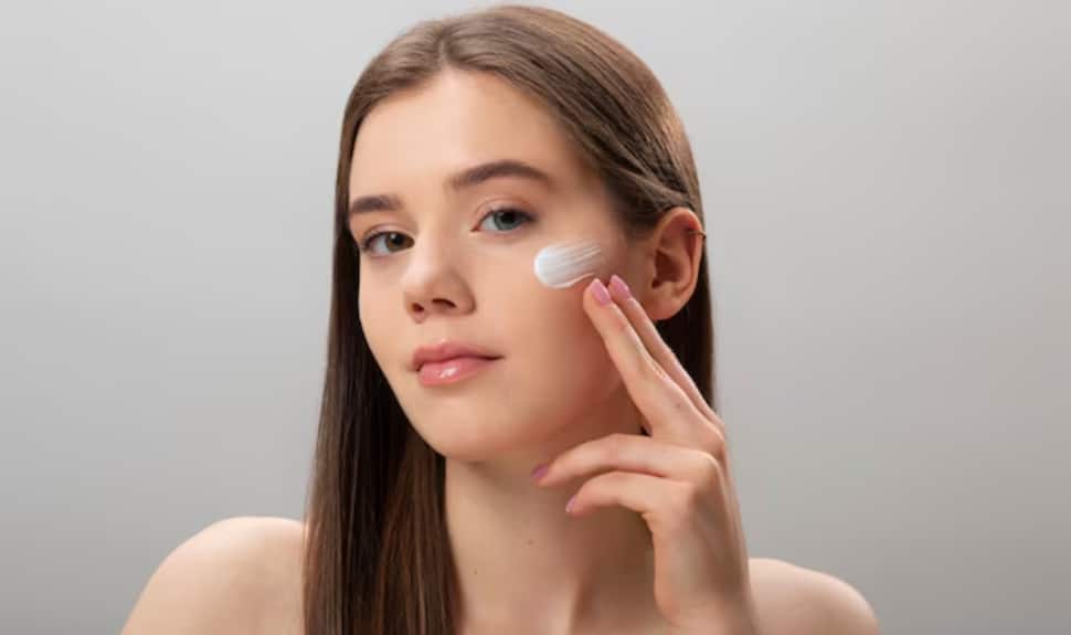 Top 4 Moisturizers for Healthy &amp; Hydrated Skin
