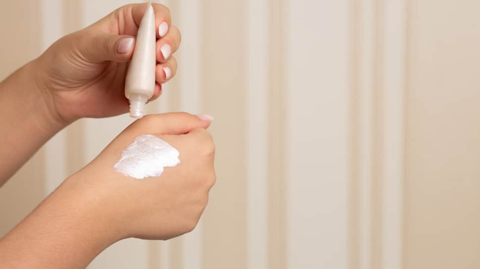Glow Like a Pro: The Ultimate Strobe Cream for Radiant Skin