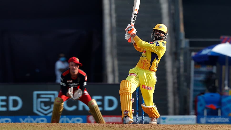 5. Ravindra Jadeja - 1939