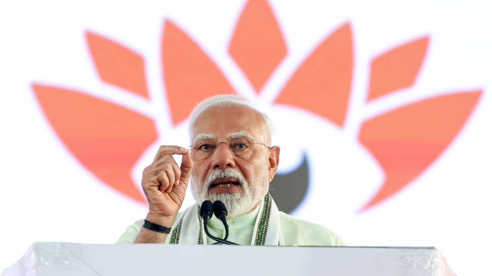 Jahan Seva Kaarya…: PM Modi Hails RSS Volunteers For Selfless Service In Maha Kumbh Jahan Seva Kaarya…: PM Modi Hails RSS Volunteers For Selfless Service In Maha Kumbh