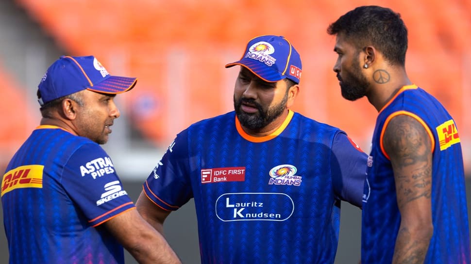 10. Mumbai Indians (MI)