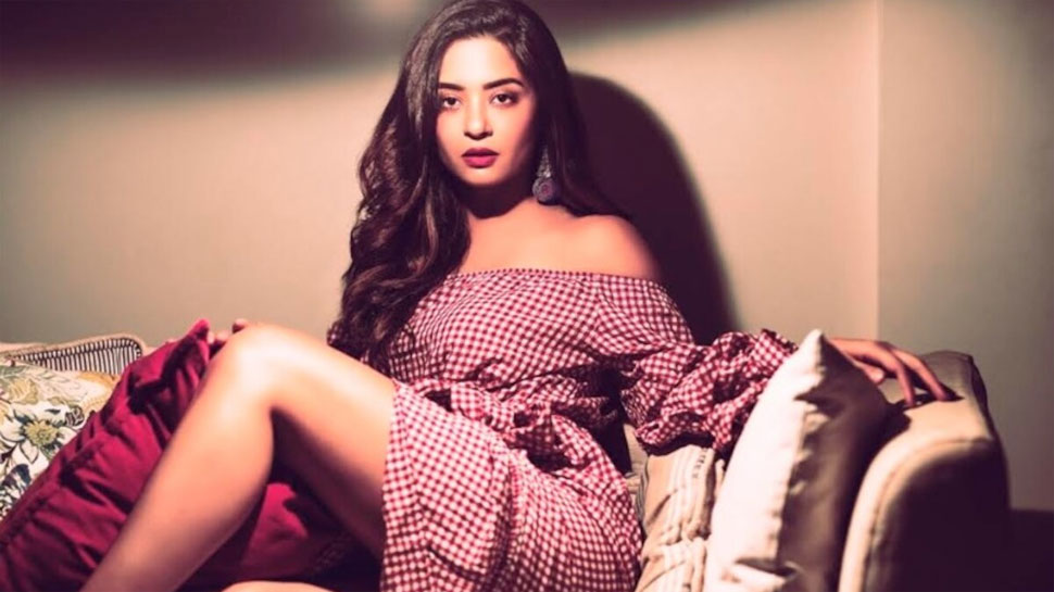 Surveen Chawla