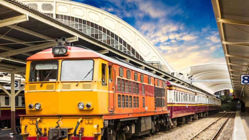 Railways Poised To Cross Report 1.6 Billion Tonnes Freight Loading In 2024-25: Vaishnaw Railways Poised To Cross Report 1.6 Billion Tonnes Freight Loading In 2024-25: Vaishnaw