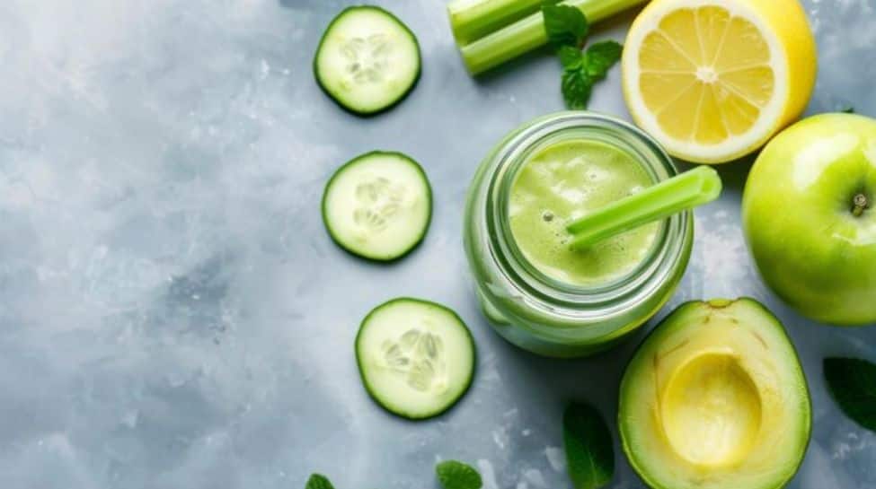 Cucumber Lemonade Smoothie