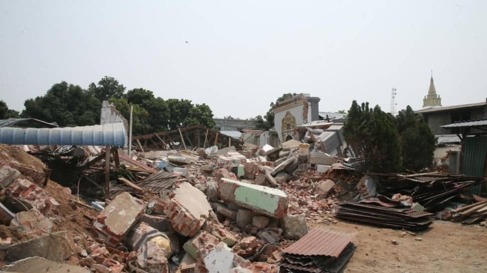 Myanmar Earthquake: Mandalay Hit Hardest In Powerful Quake With Over 2,000 Killed | World News  zeenews.india.com