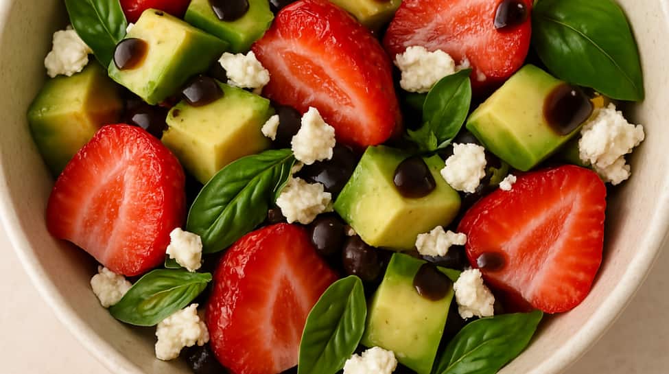 Avocado Strawberry Salad