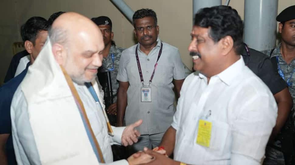 Who Is Nainar Nagendran? Tirunelveli MLA All Set To Replace Annamalai As Tamil Nadu BJP President Who Is Nainar Nagendran? Tirunelveli MLA All Set To Replace Annamalai As Tamil Nadu BJP President