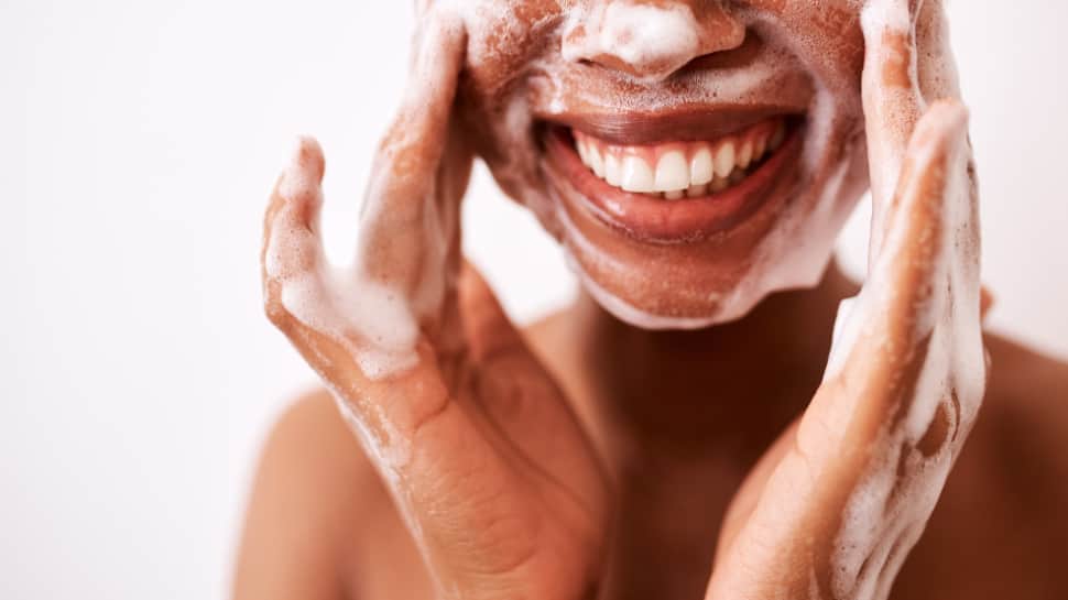 Your Skin's Best Friend: A Comprehensive Guide to Buying Face Wash Your Skin's Best Friend: A Comprehensive Guide to Buying Face Wash