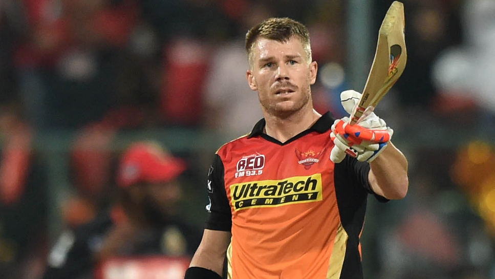6. David Warner - 18 Awards