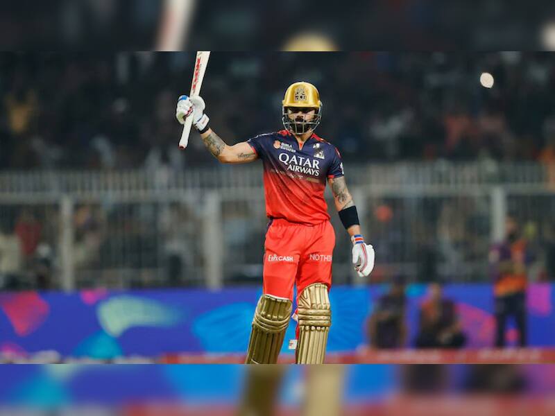 5. Virat Kohli - 18 Awards