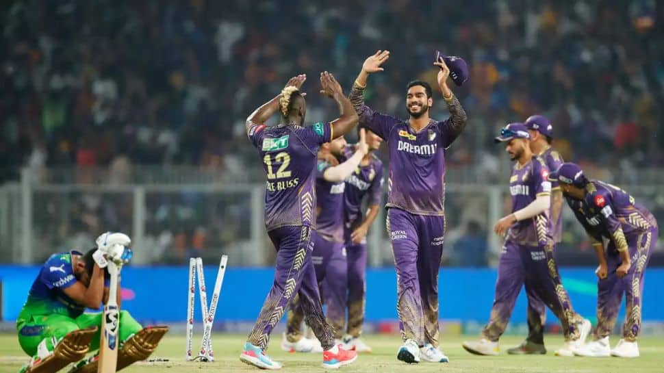 10. KKR’s Eden Gardens Thriller – 129/7 vs RCB (2008)