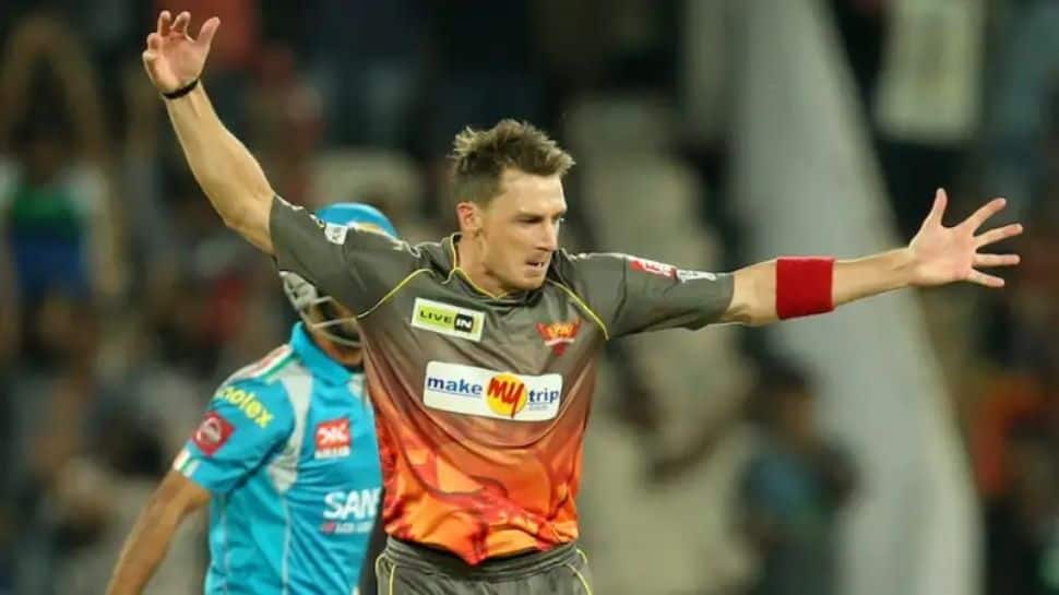 6. Hyderabad Hold Their Nerve – 119/8 vs Warriors (2013)