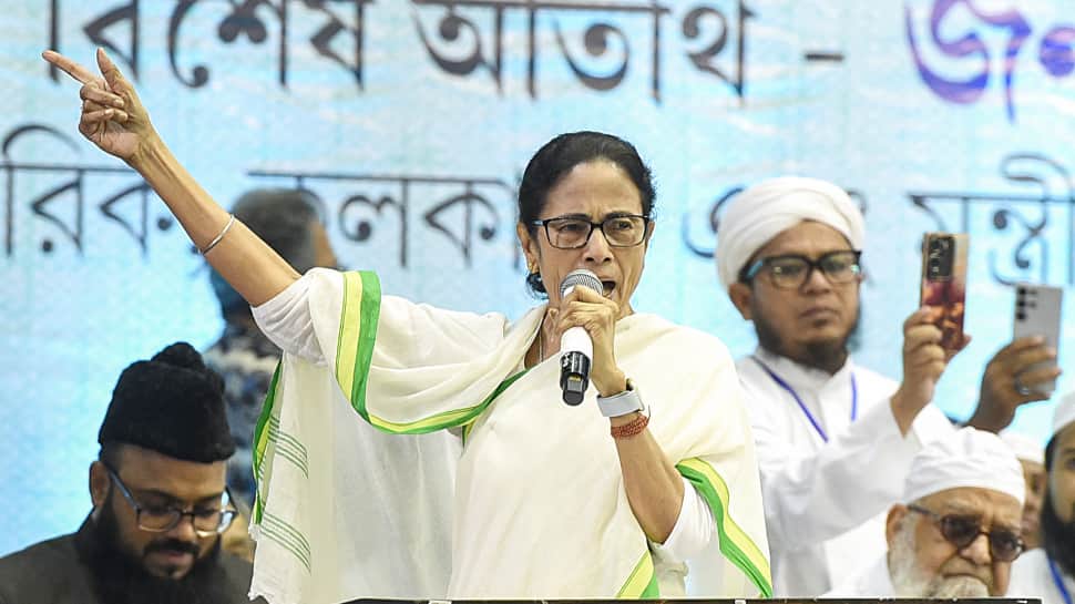 At Imam Meet, Mamata Questions BSF, Skirts Murshidabad Riot Accountability Until Final Minute At Imam Meet, Mamata Questions BSF, Skirts Murshidabad Riot Accountability Until Final Minute
