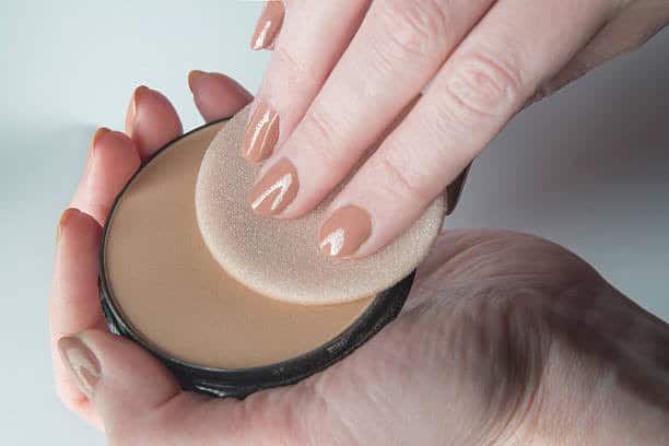 Stay Shine-Free with the Best Compact Powders from Myntra’s Great Indian Wedding Sale