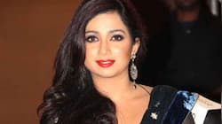 Shreya Ghoshal Pays Soulful Tribute to Lata Mangeshkar At Kolkata LIVE Act