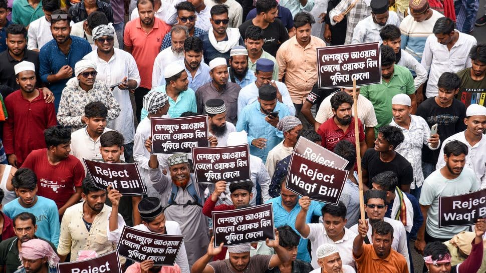 Freedom Chants Echo As Waqf Invoice Protests Warmth Up Throughout India – DNA Evaluation