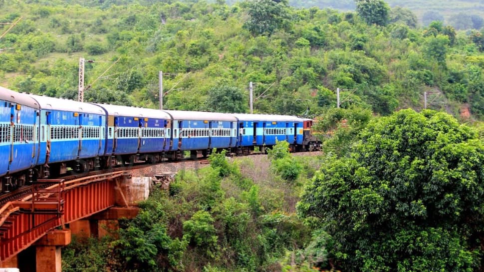 13 Most Magical Train Journeys In India You Must Experience At Least ...