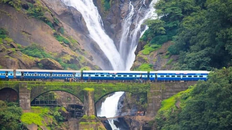 13 Most Magical Train Journeys In India You Must Experience At Least ...