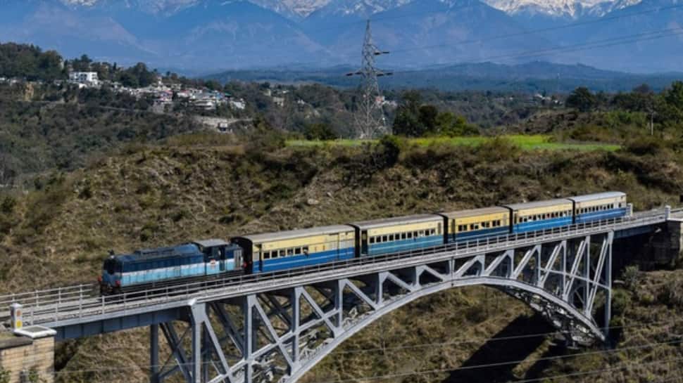 13 Most Magical Train Journeys In India You Must Experience At Least ...