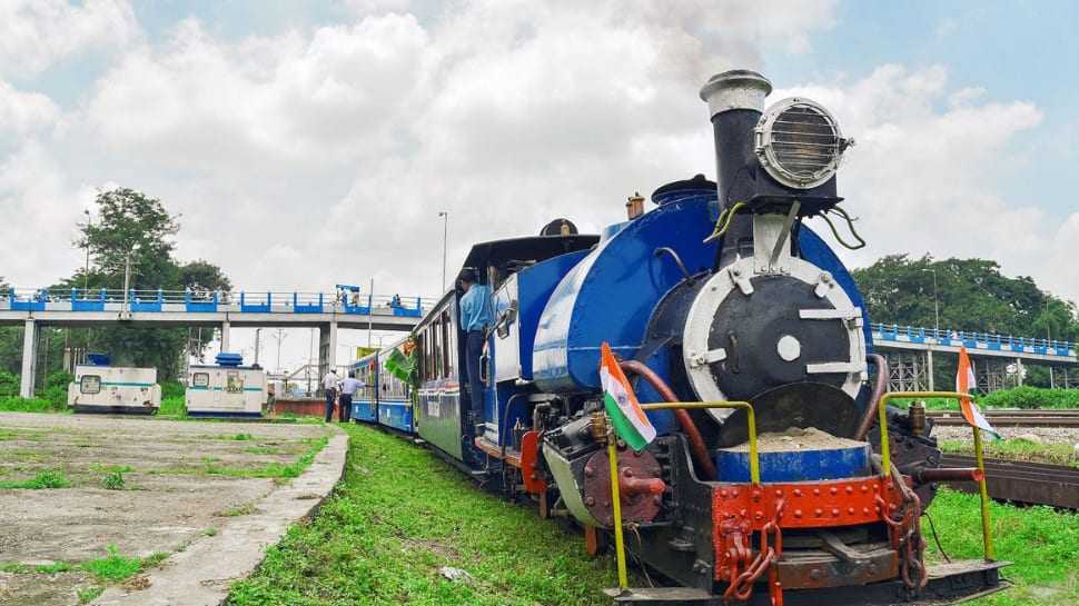 13 Most Magical Train Journeys In India You Must Experience At Least ...