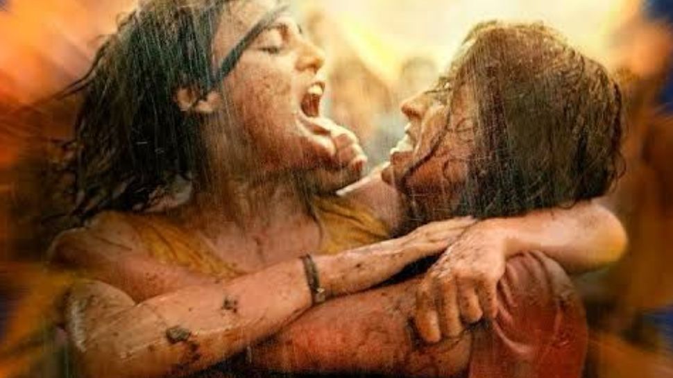 Pataakha (2018)
